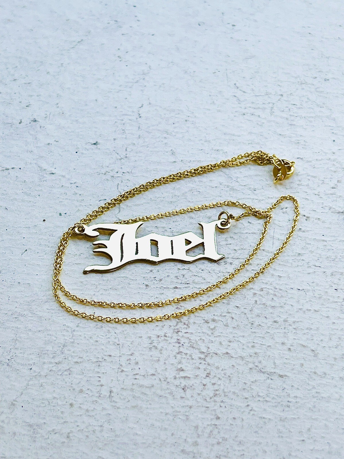 14K Solid Yellow Gold Personalized Custom Name Necklace-Old English Font