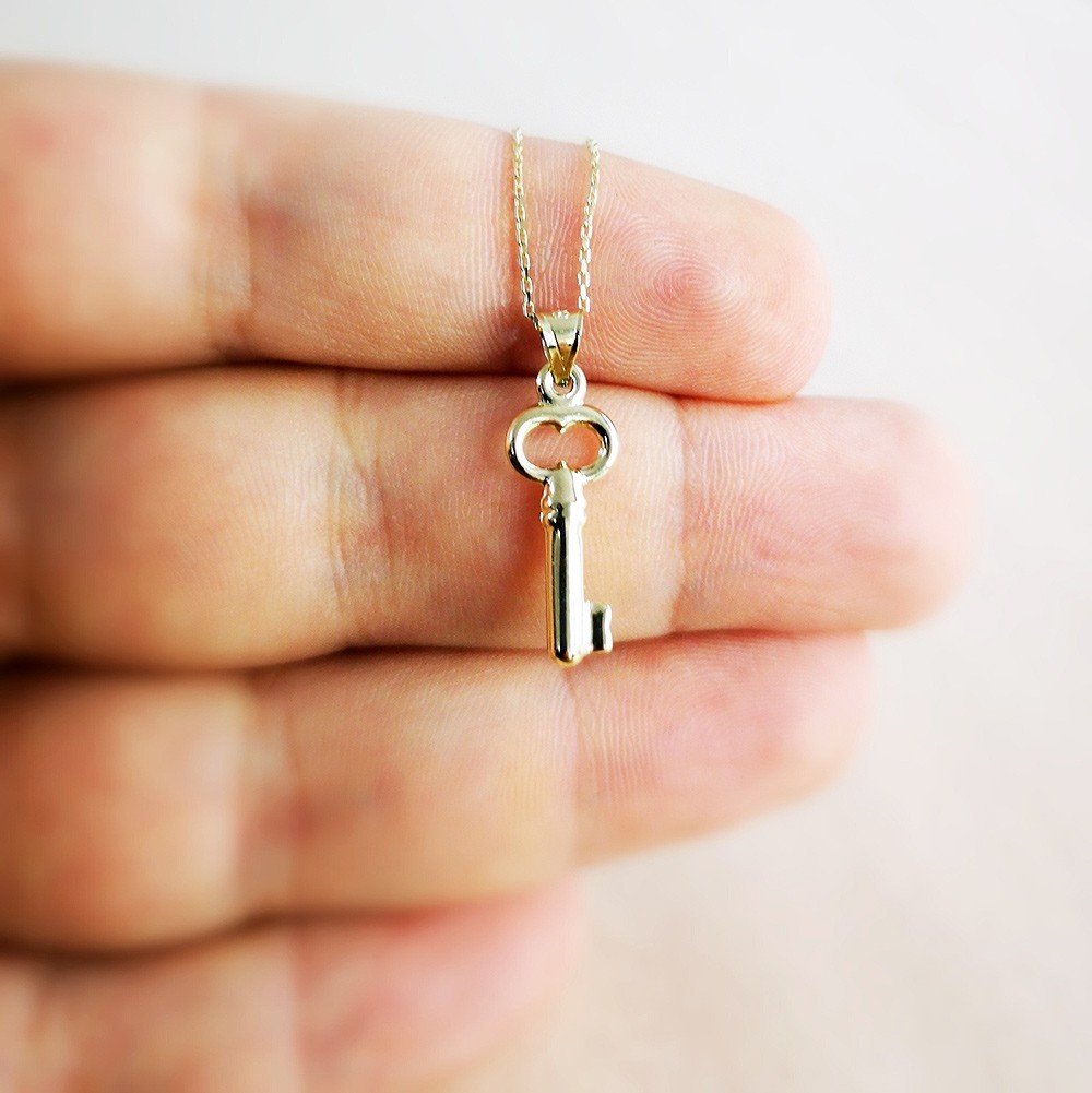 Minimalist Gold Charm Necklace – Heart, Key, Crescent Moon Pendants 22 inches