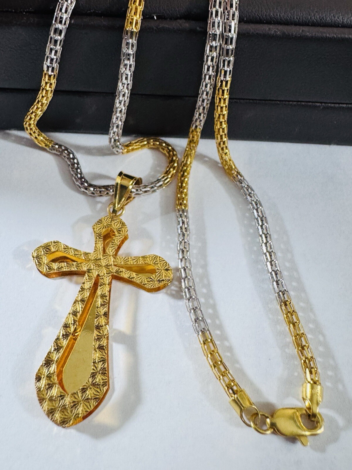 22C 22K 916 Fine Real Gold 21.5”/22” Long Cross Necklace 14.8g 3mm Mens-Womens