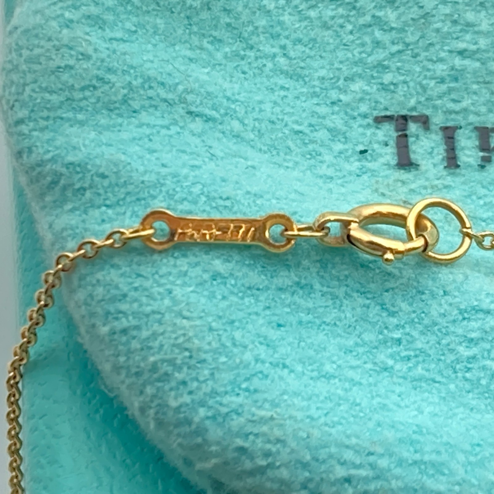 Tiffany & Co. 16mm Gold Bean Pendant Necklace 16″ Elsa Peretti 5.7g