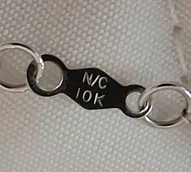 Kay Jewelers 10K White Gold Diamond 1/2″ x 3/4″ Cross Pendant and 16/18″ Chain