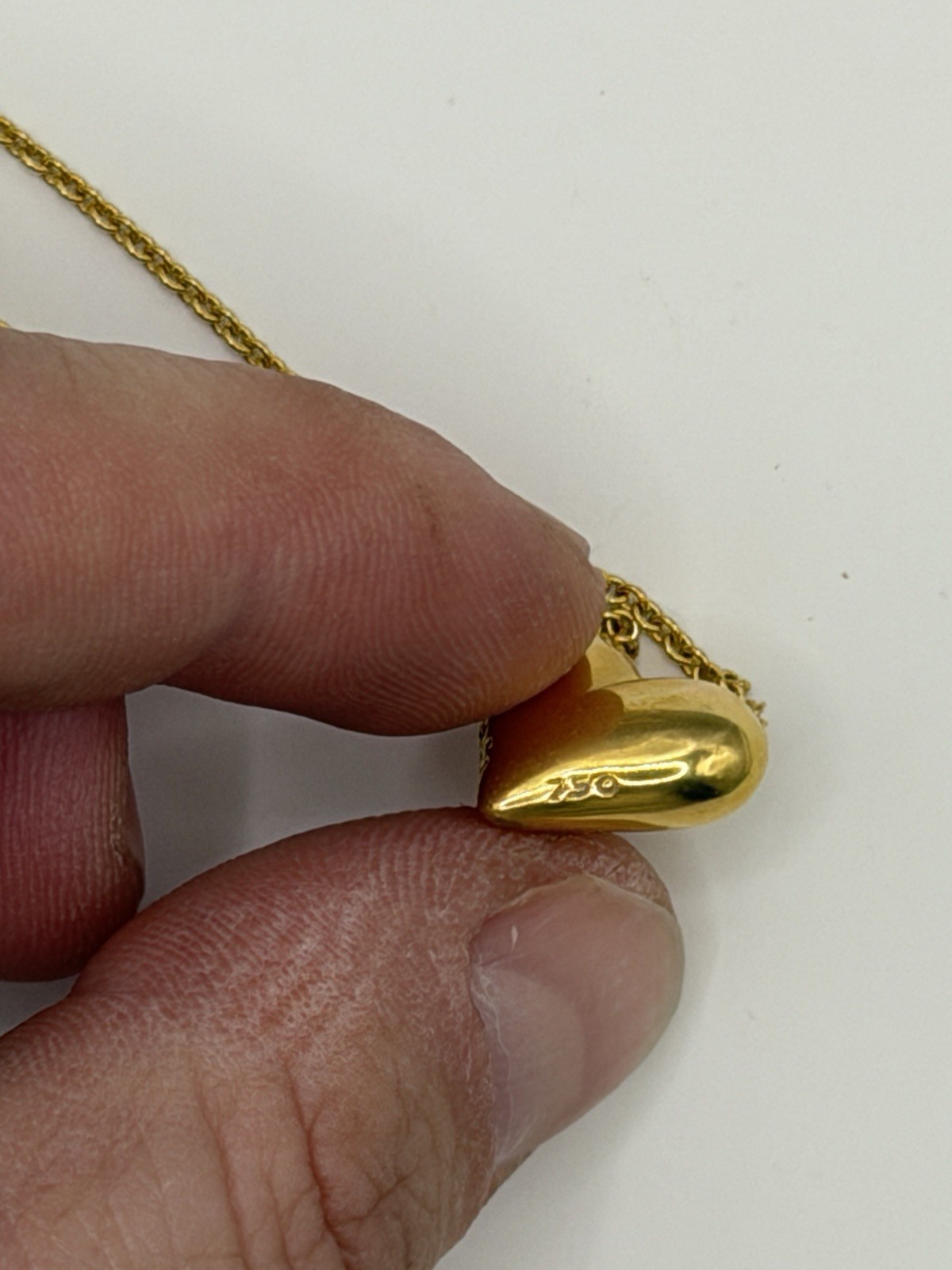 Tiffany & Co. 18K Yellow Gold Heart Charm Pendant Necklace Cable Chain