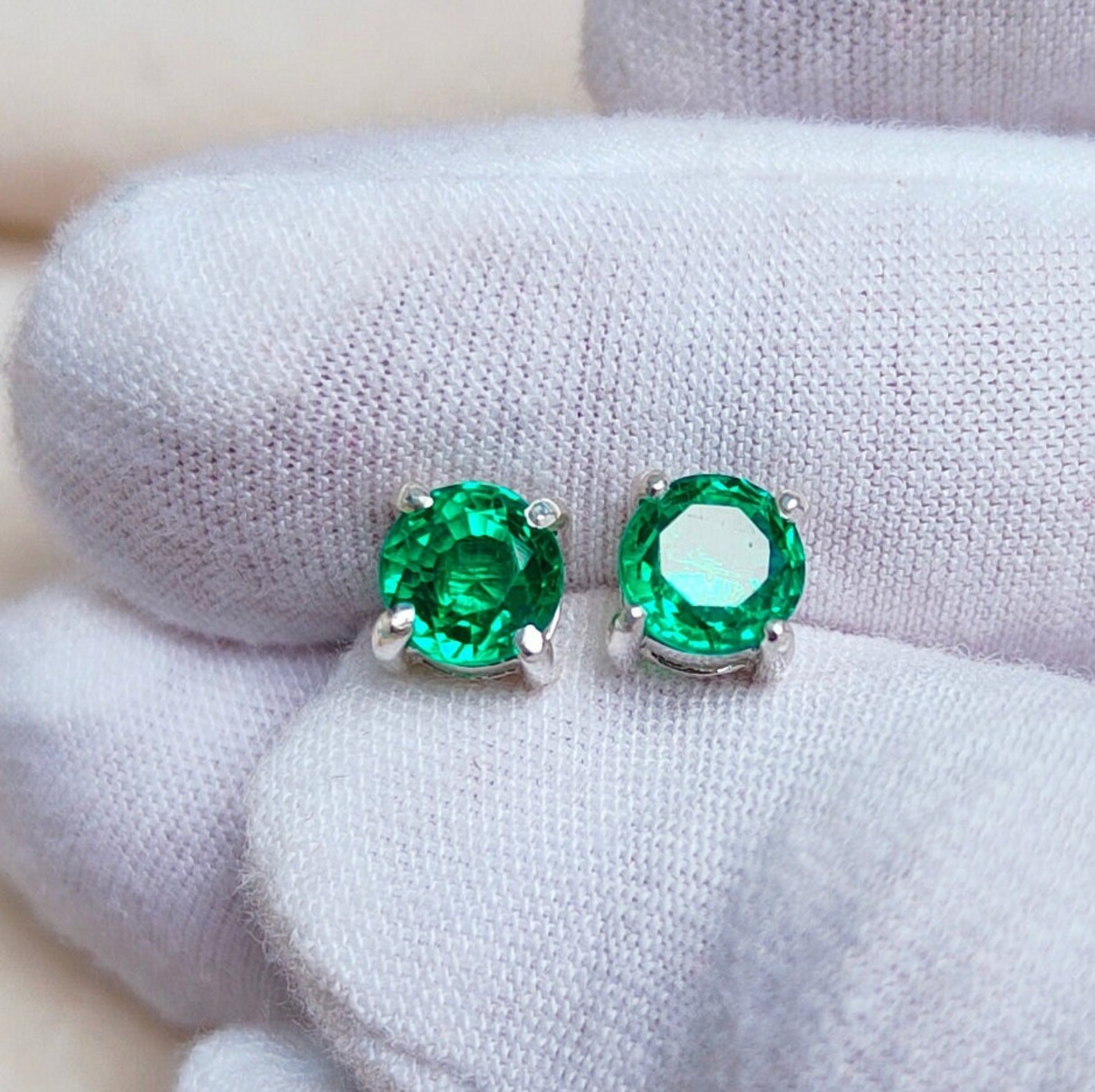 8×8 MM 1 Pair Certified Natural Green Emerald 925 Silver Earrings Loose Gemstone