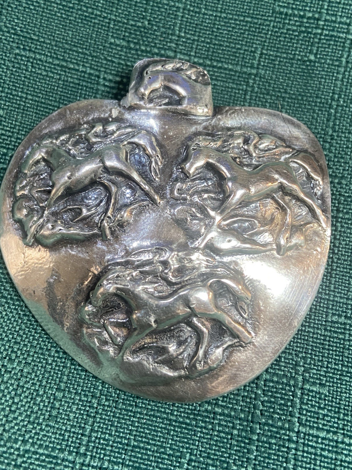 Vintage WILD HORSES Signed NB 999 Fine Silver PENDANT Unknown Artist HEART SHAPE