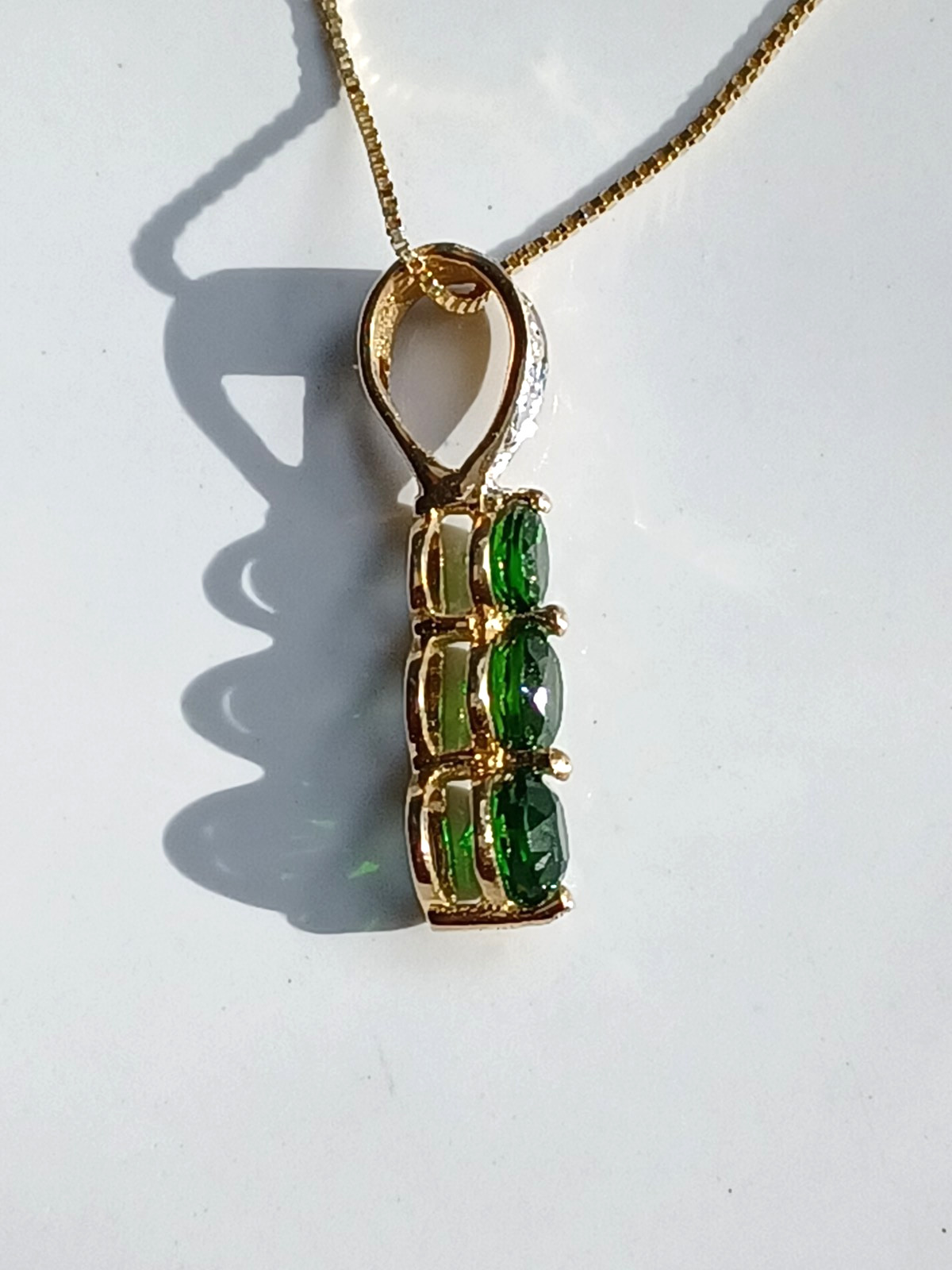 14k solid Gold Natural Chrome Diopside & Diamond Pendant Box Chain Necklace 1.90
