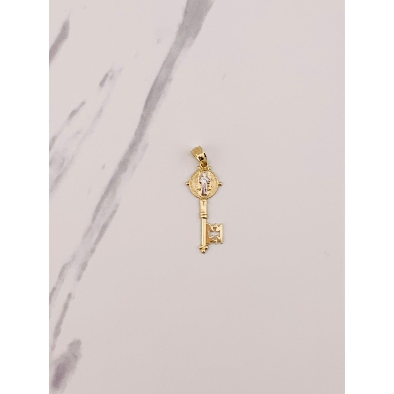14k gold pendant Saint Benedict key ❤️ San Benito llave en oro