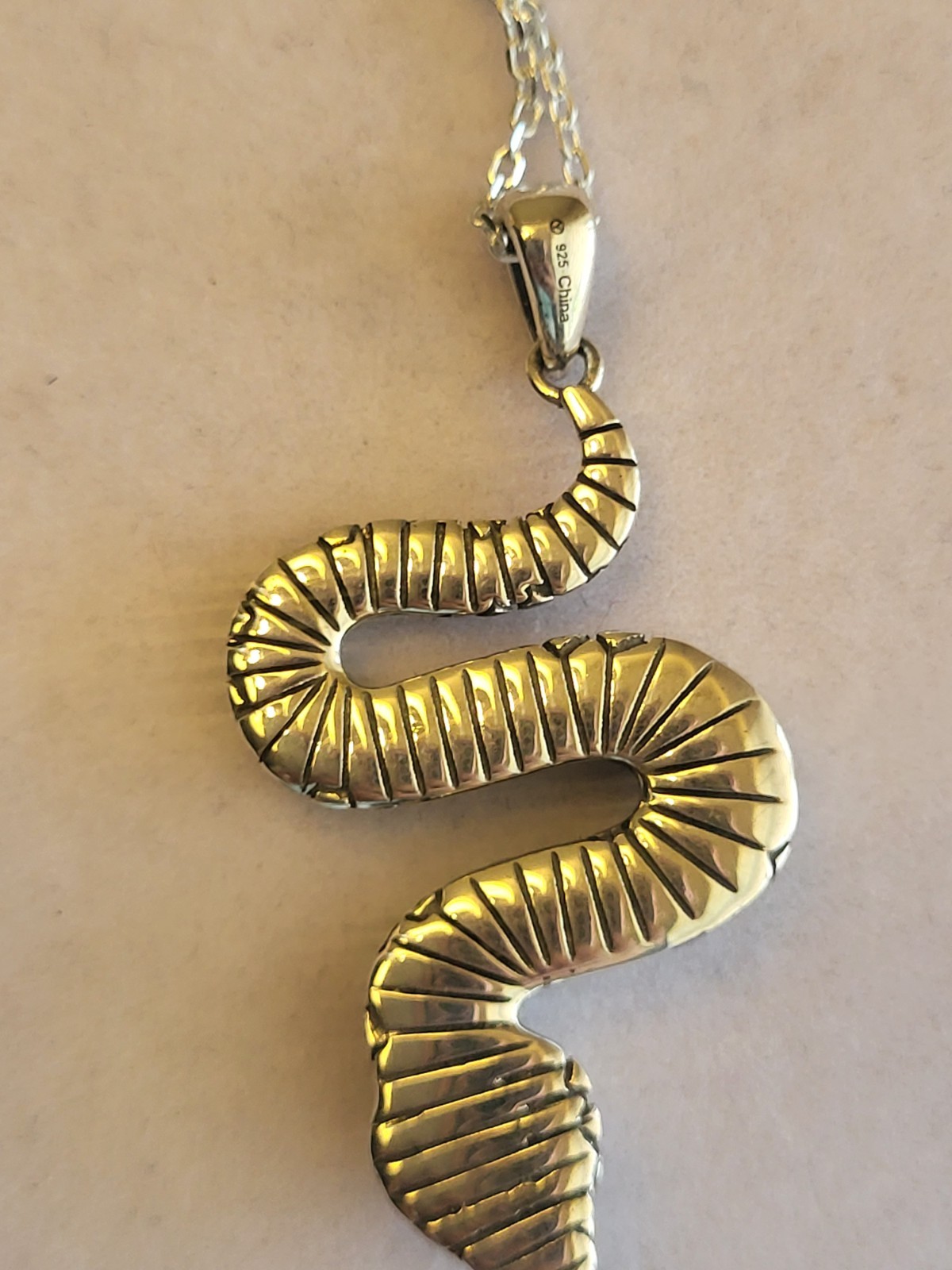 Sensational Sterling Silver Snake Pendantw 18″cabke Chain, NIP
