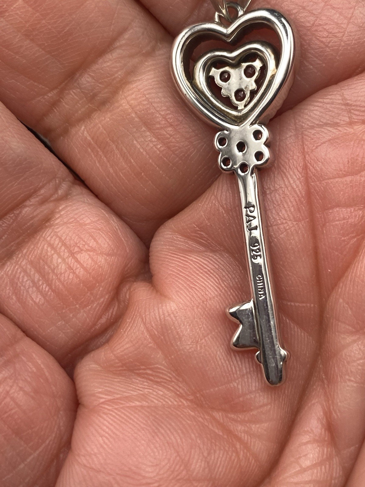 Zales Sterling Silver Key With Heart And Rhinestones On 925 Chain-18 Inches Box