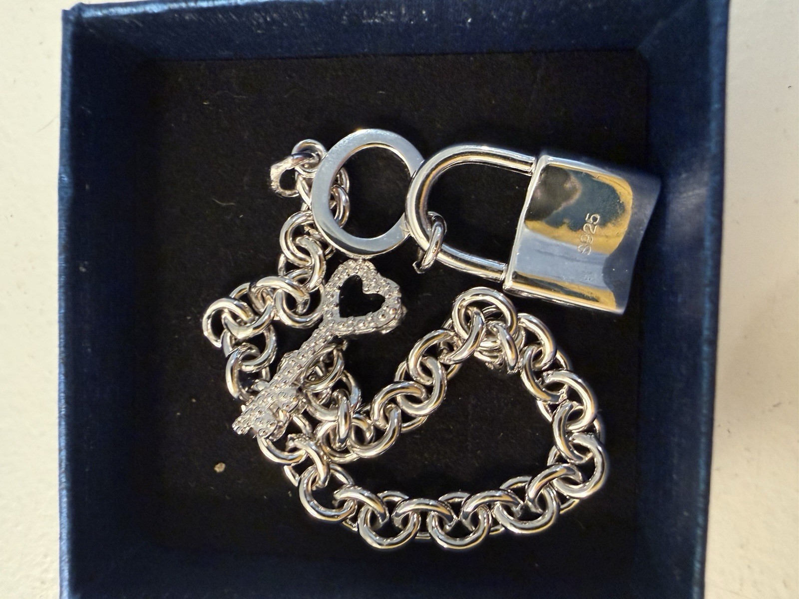 Charm Women 925 Sterling Silver Key Lock Pendant