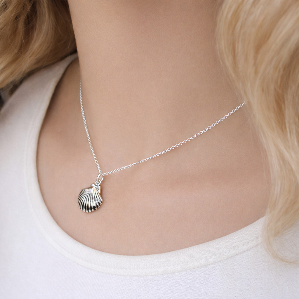 925 Sterling Silver Scallop Seashell Necklace – Ocean Beach Charm Jewelry