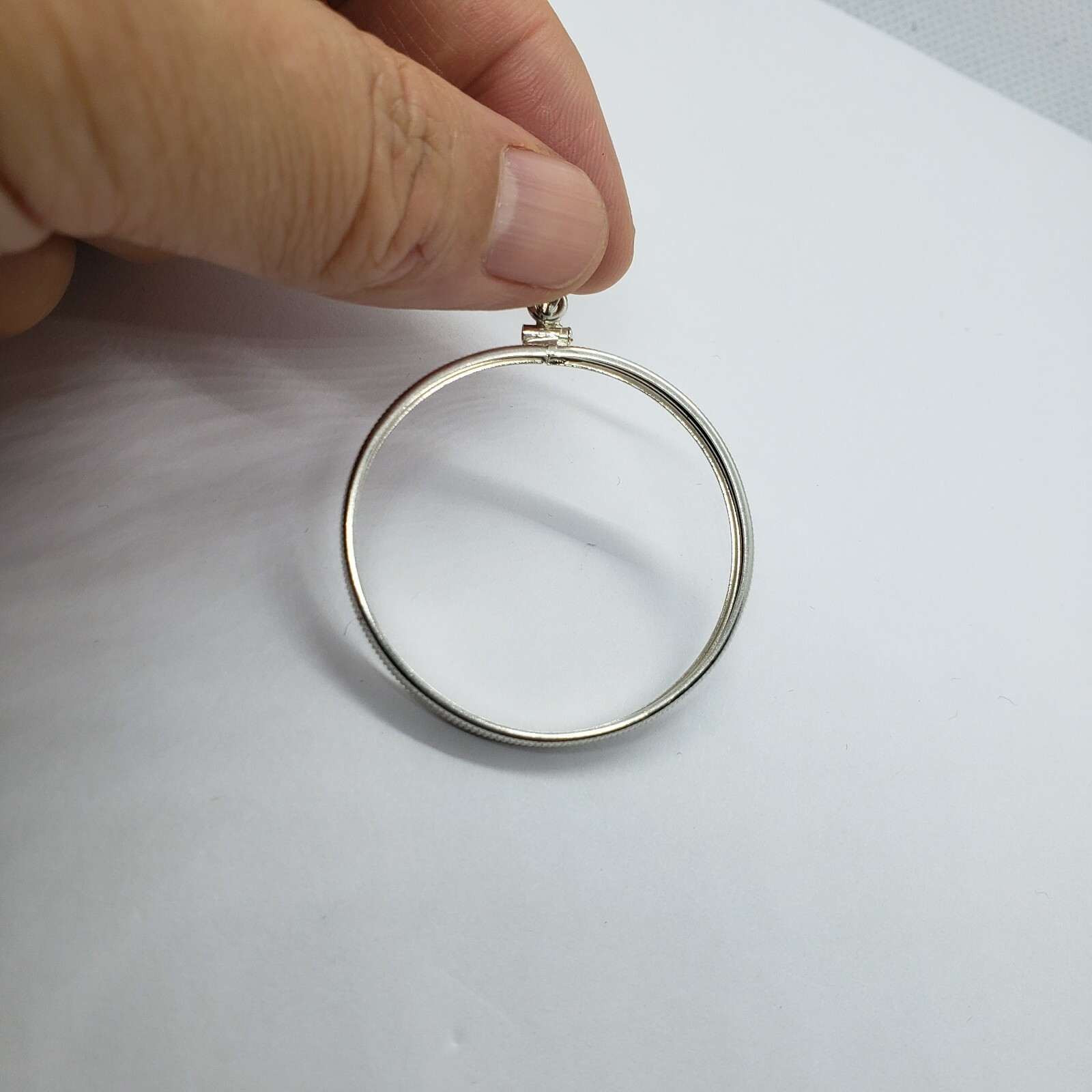 Sterling Silver Silver Eagle Bezel 41 mm Coin Screw Top Edge No Coin Included