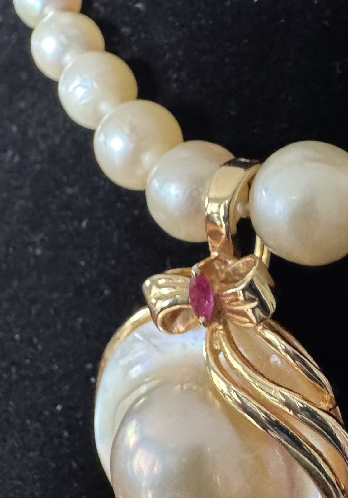 14k YG Blister Pearl, Bow, Ribbon and Ruby Enhancer Pendant 7.25 grams