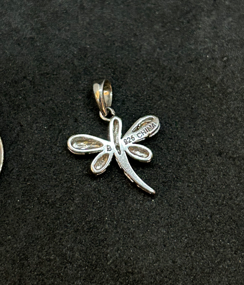 925 Sterling Silver Diamond Dragonfly Pendant 0.75in – 1.18g