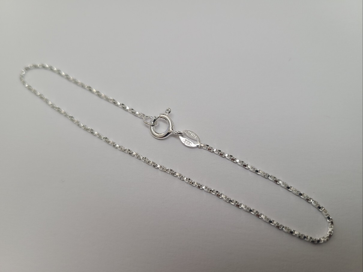 925 Sterling Silver Fine Thin Twisted Box Chain Bracelet Women 1mm 7″ to 30″