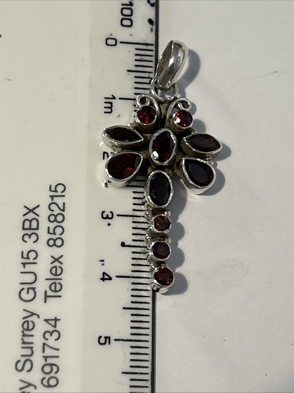 Vintage Sterling Silver & Garnet 4.1cm Long Pendant (4.14g)