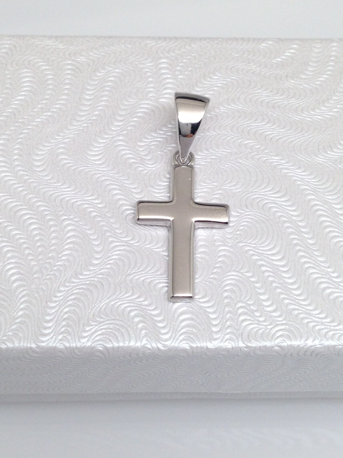 925 Sterling Silver Small Plain Cross Pendant Men Women 16.5mm(0.65″) /26mm