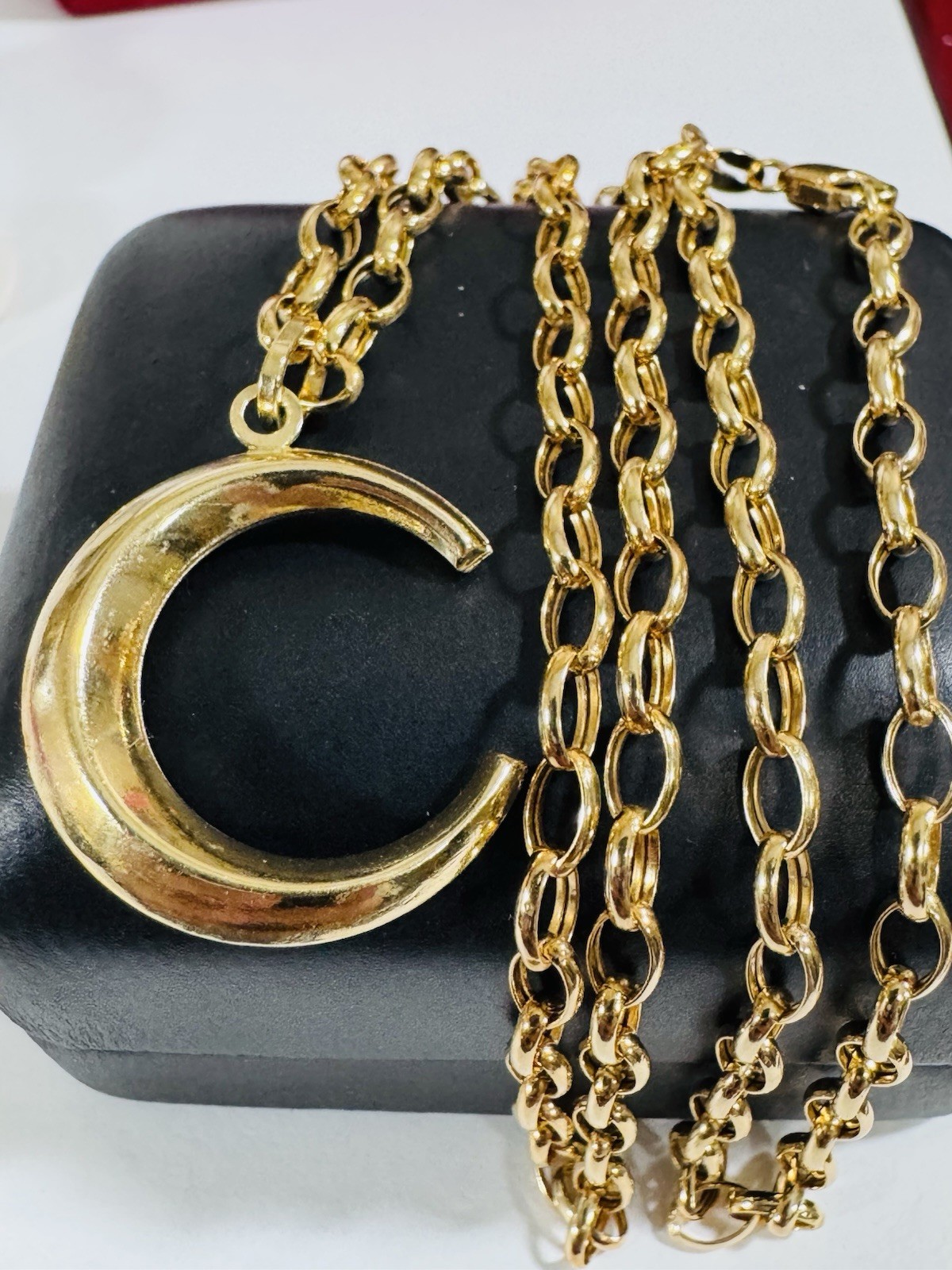 RARE 18K 750 Real Gold Letter C or Half Moon Necklace 19.5/20” Long 3.8mm 6.55g