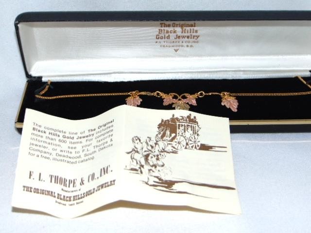 Vintage 10K BLACK HILLS GOLD Tri-Color Necklace, ORIGINAL BLACK HILLS GOLD, Box
