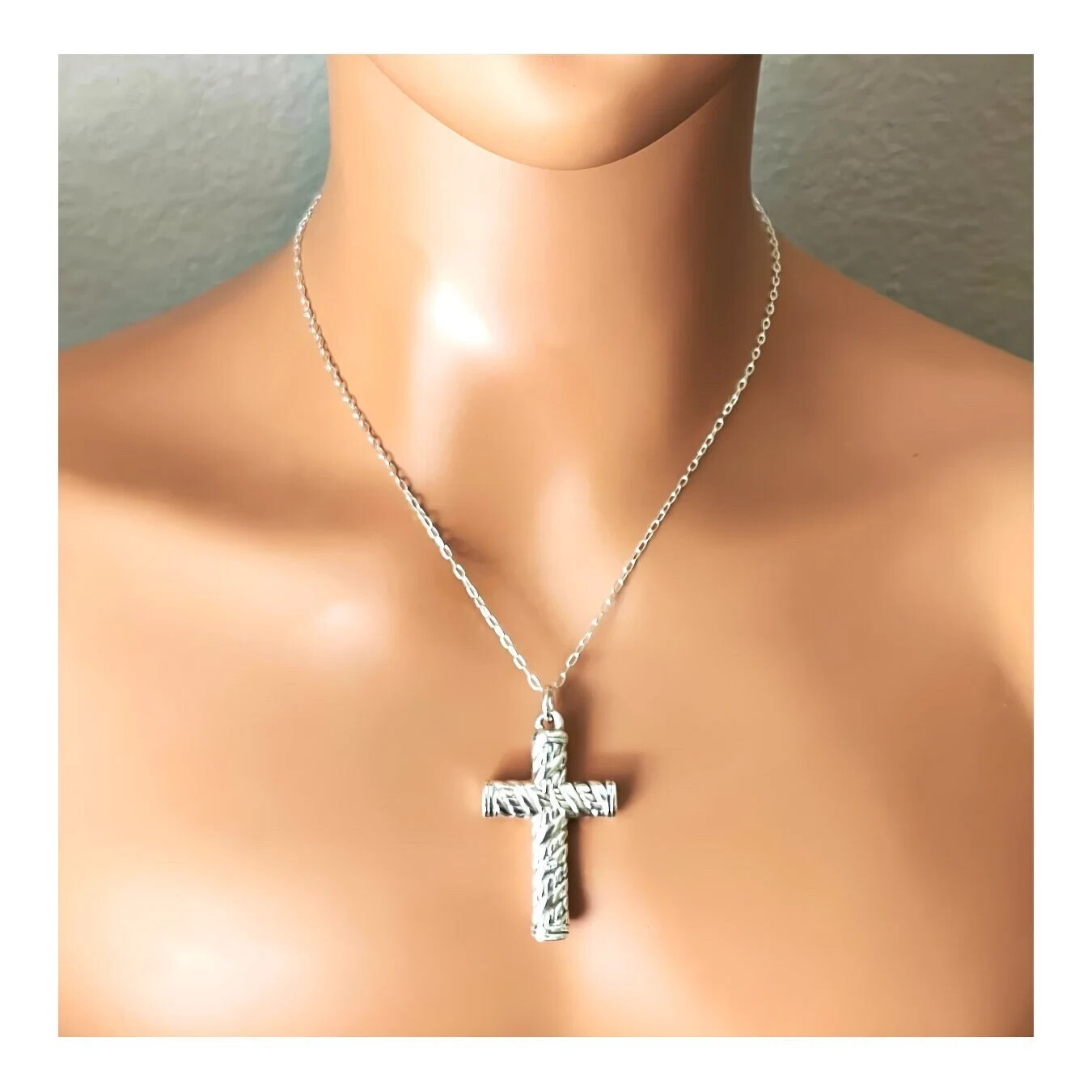 925 Silver, Light Weight Cross Pendant – Chain Sold Separate – 1444
