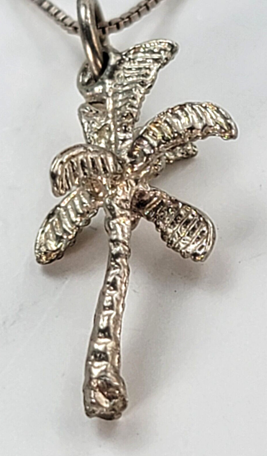 Italy 925 Sterling Silver Palm Tree Pendant Necklace 16 in Spring Ring Clasp
