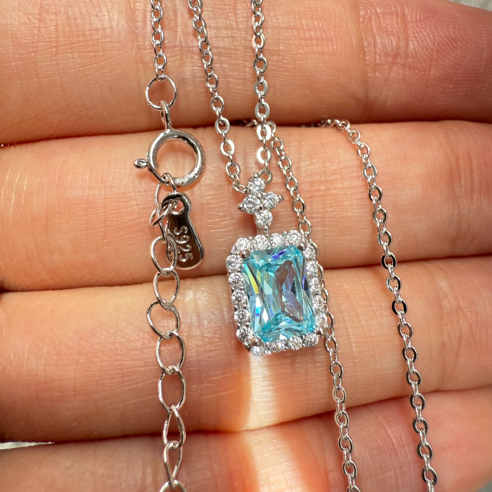 925 Sterling Silver Necklace 7x5mm Natural Aquamarine Birthstone Flower Chain