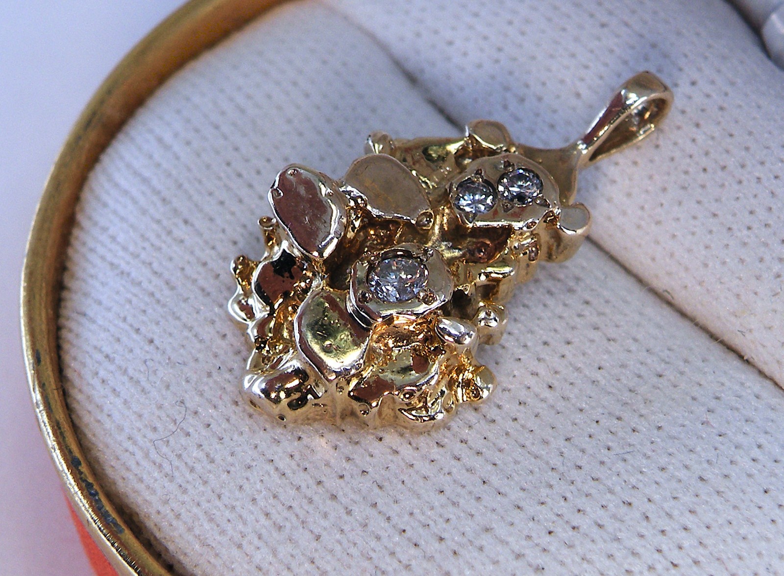 Unisex 10K Yellow Gold .30ct Diamond Nugget PENDANT 1980s Old School Charm