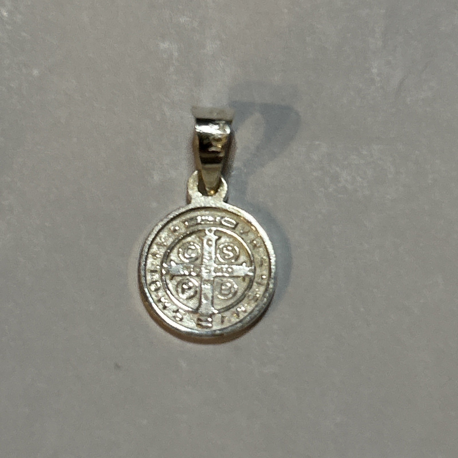 925 Sterling Silver Saint Benedict Medal Round Small 2 Sided Prayer NEW 1g Solid