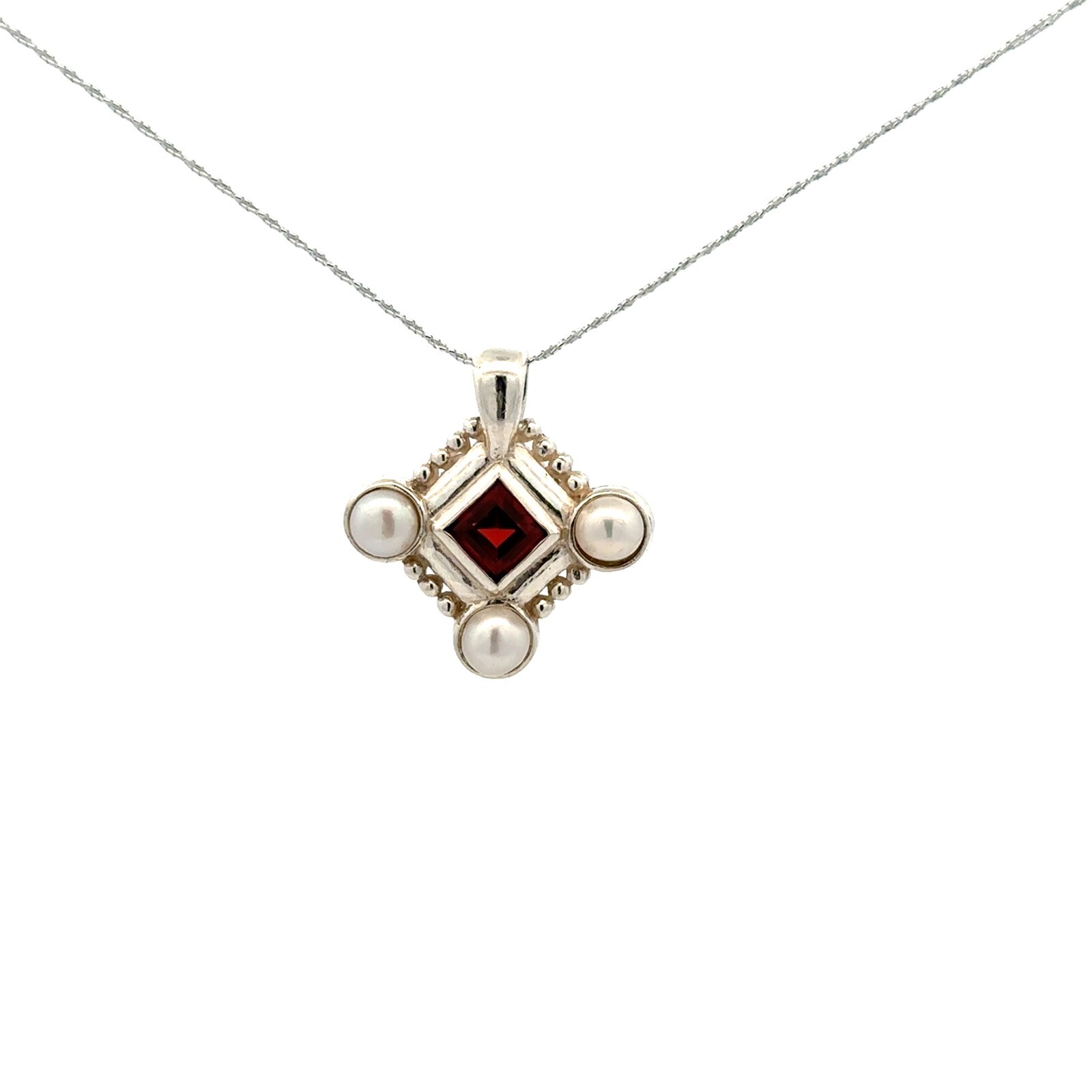 Sterling Silver Garnet And Freshwater Pearl Pendant (7/8 x 7/8 Inch)