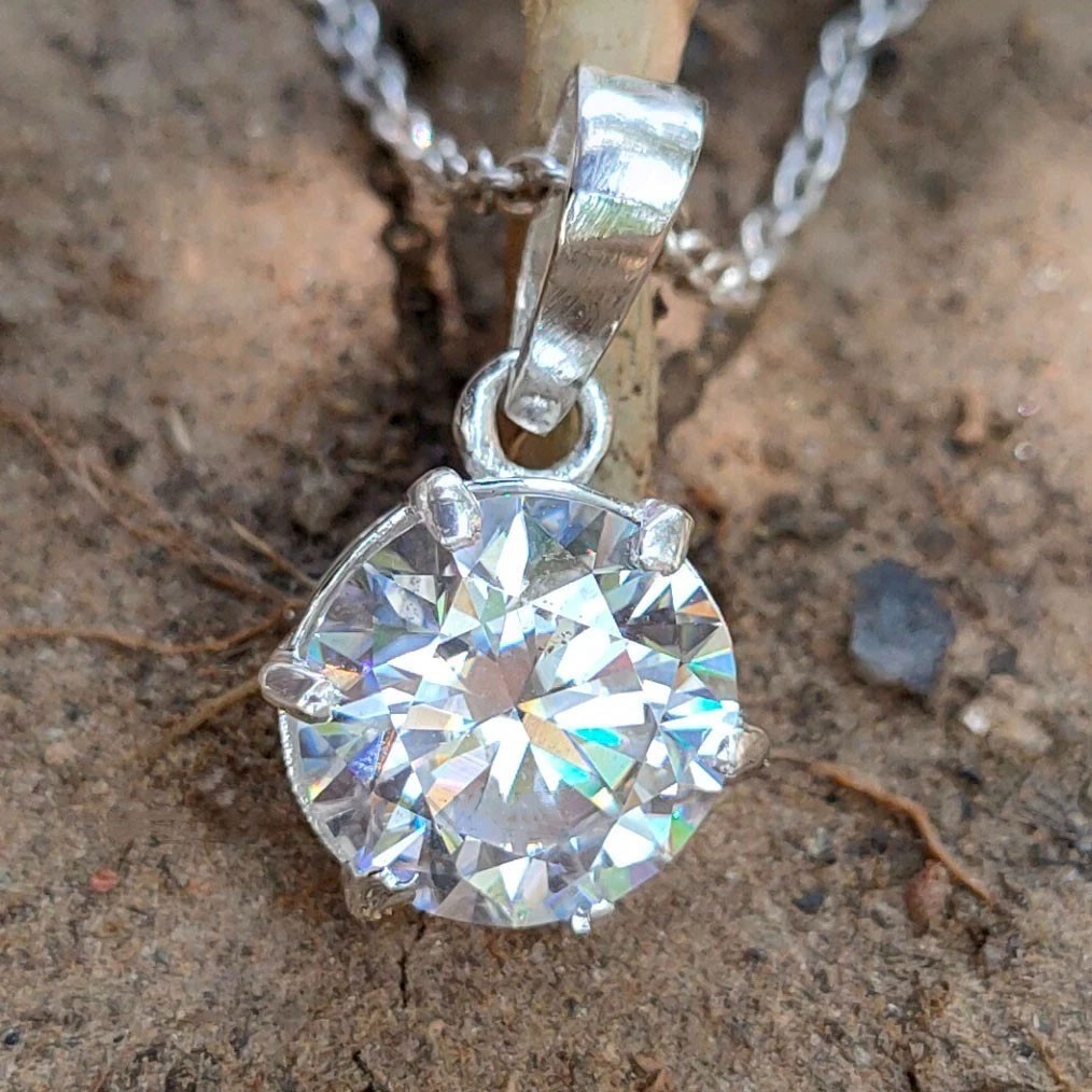RARE 3.40 White Treated Round Cut Diamond Solitaire Pendant in 925 Silver