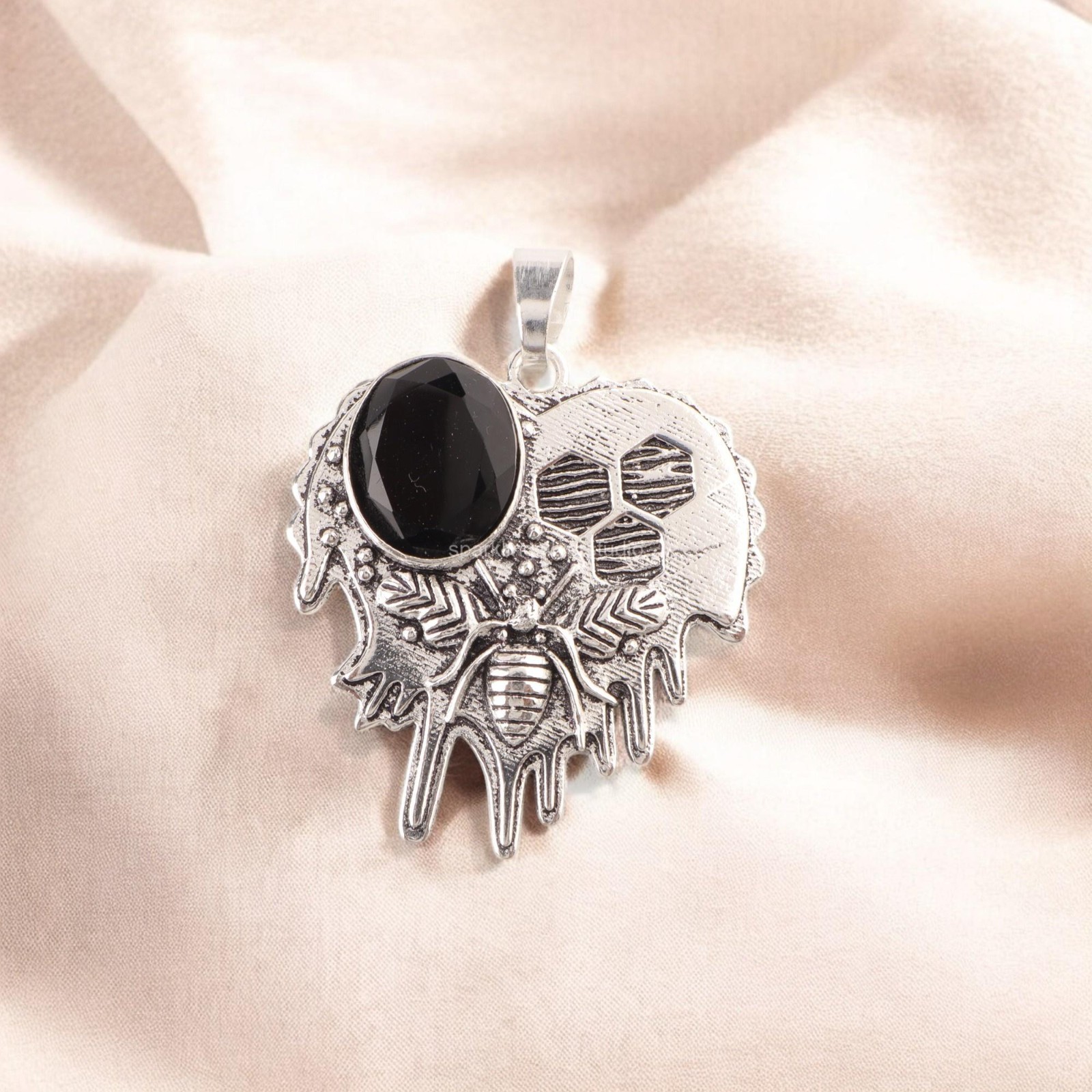Natural Black Onyx Sterling Silver Mother Anniversary Bezel Engagement Pendant