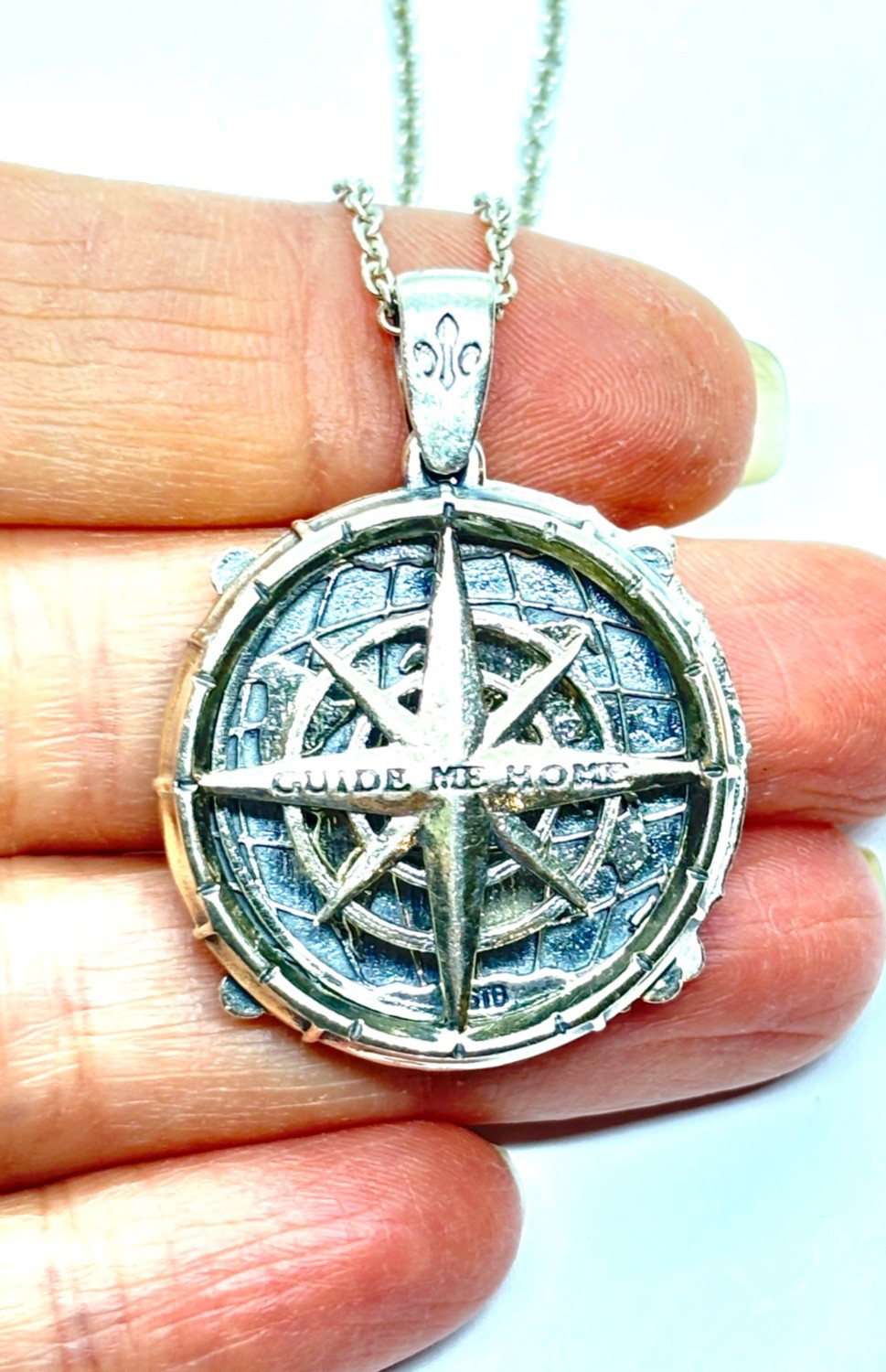 Sterling Silver “The Traveller of 200 Collection” Compass Pendant Necklace 18.9g
