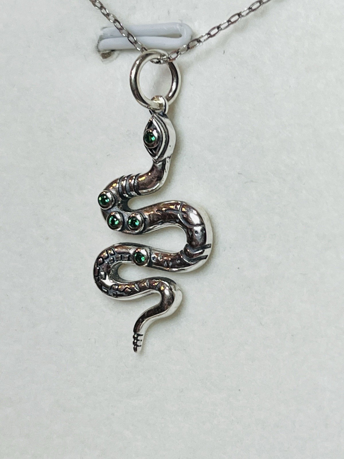 Real 925 Sterling Silver Green Crystal Rattle Snake Pendant Necklace