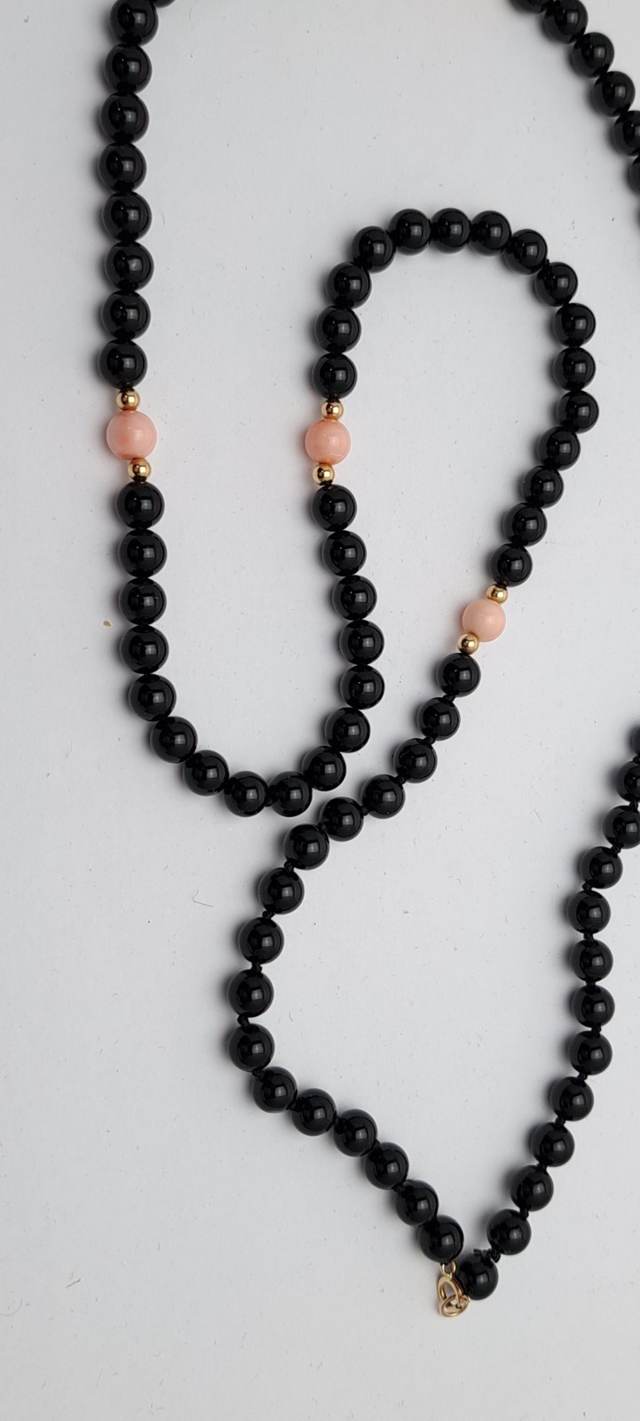 New Necklace Black Onyx 14kt Gold & Pink Corals 26 Inches