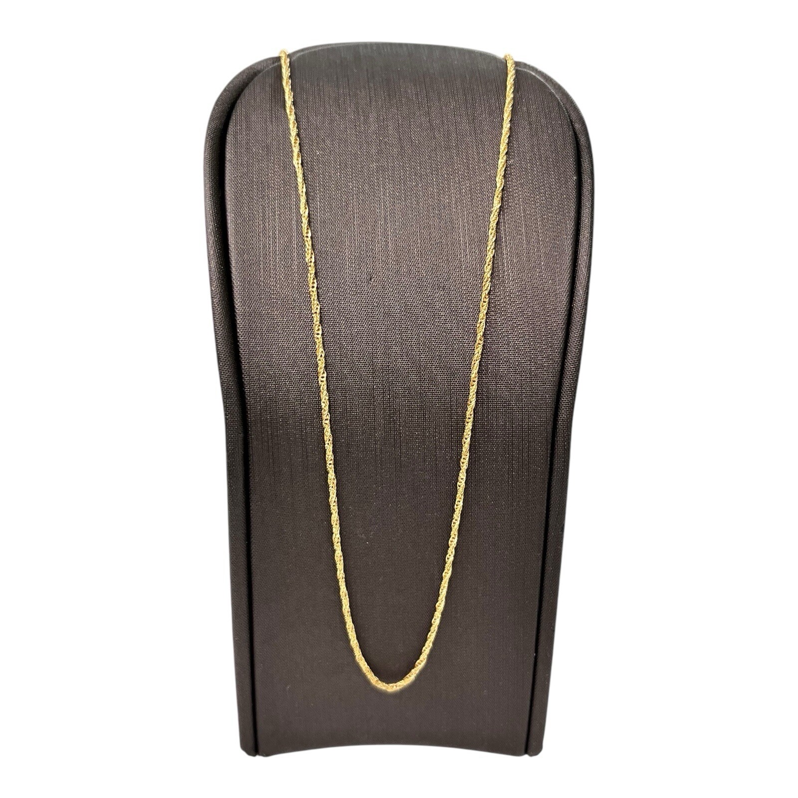 18ct 18K Yellow Gold Italian Fine Twist Link Chain Necklace 2.81 Grams 52cm. New