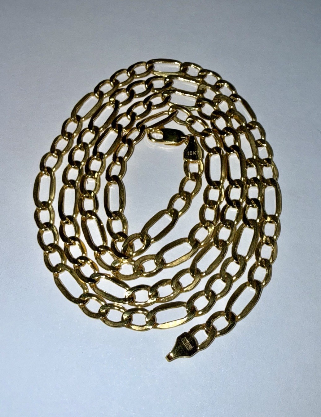 ESTATE Solid 10K Gold 4.8mm Figaro Chain Necklace 24”