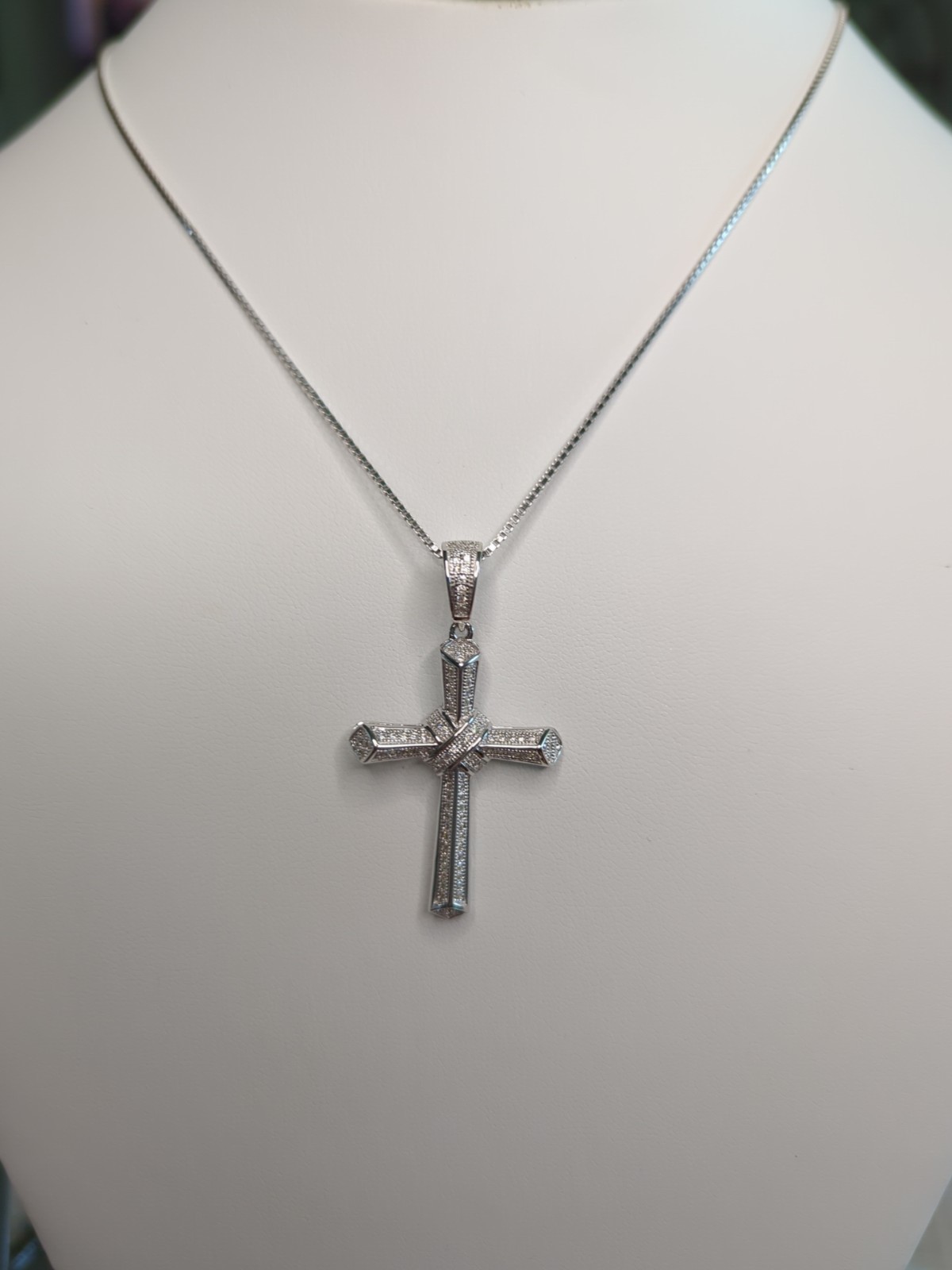 1.50 CTW Moissanite, 925 Silver Cross With 16 Inch Box Chain