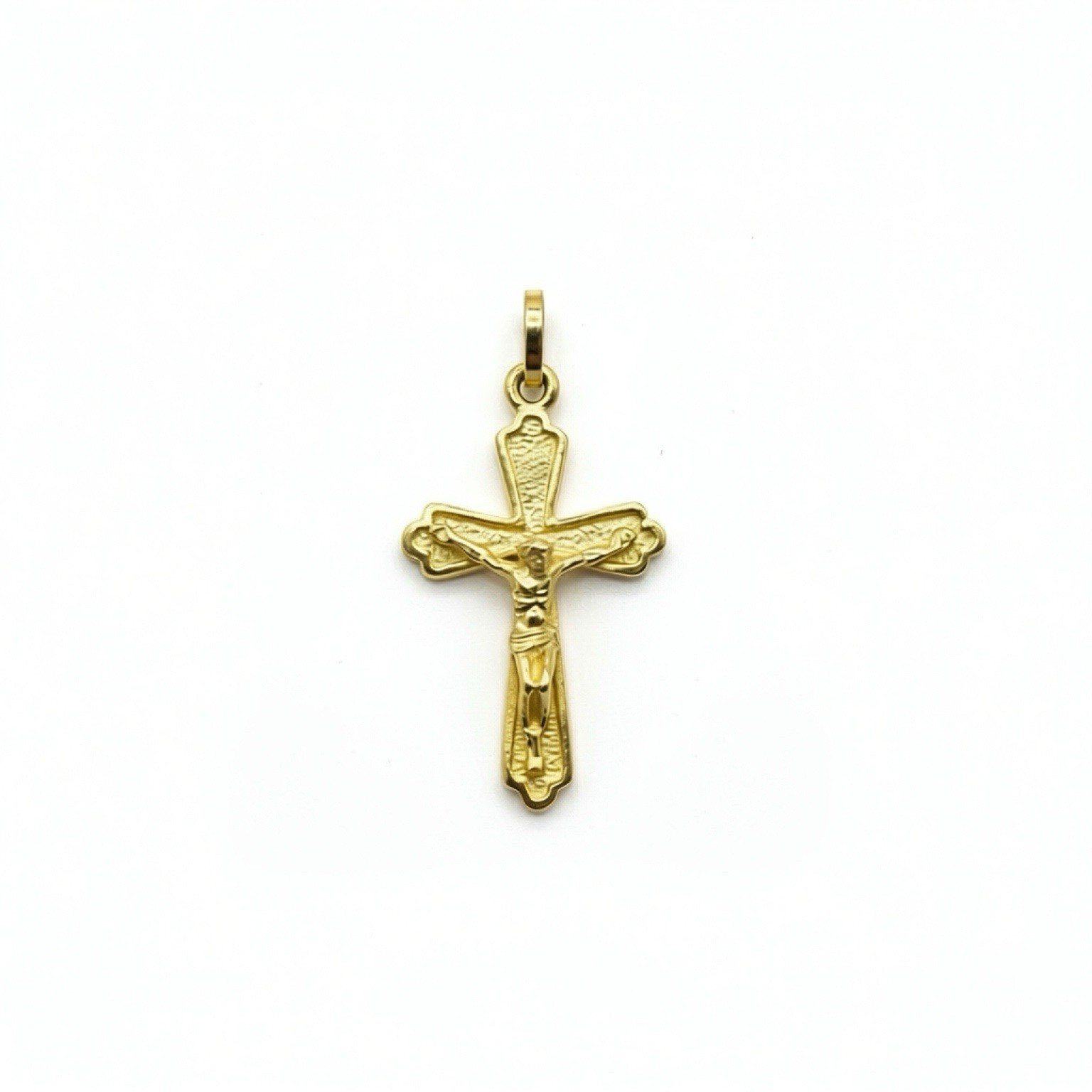 9ct 9k Yellow Gold Jesus Budded Crucifix Cross Pendant 2.81 Grams. Brand New