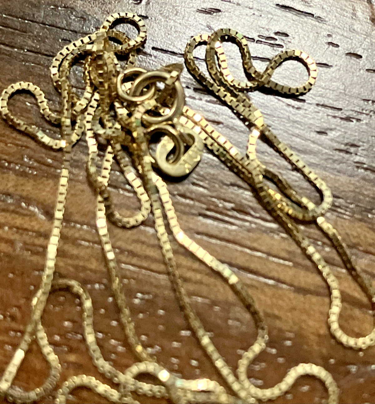 10kt Real Solid Gold Thin Box Chain 1.14grams 22” Necklace New with Tag 10K