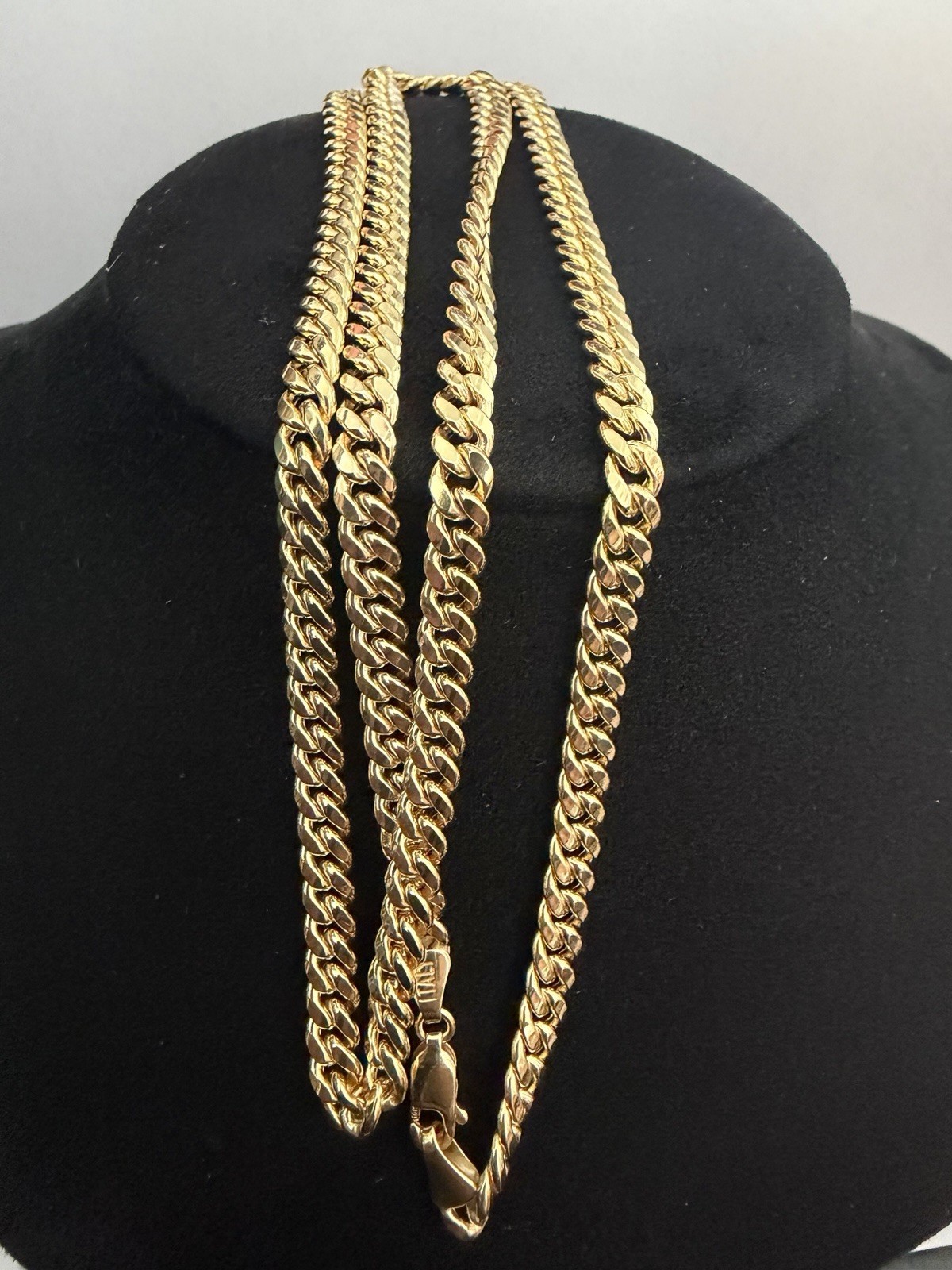 10K Solid Yellow Gold Cuban Link Chain Necklace 22”…Excellent