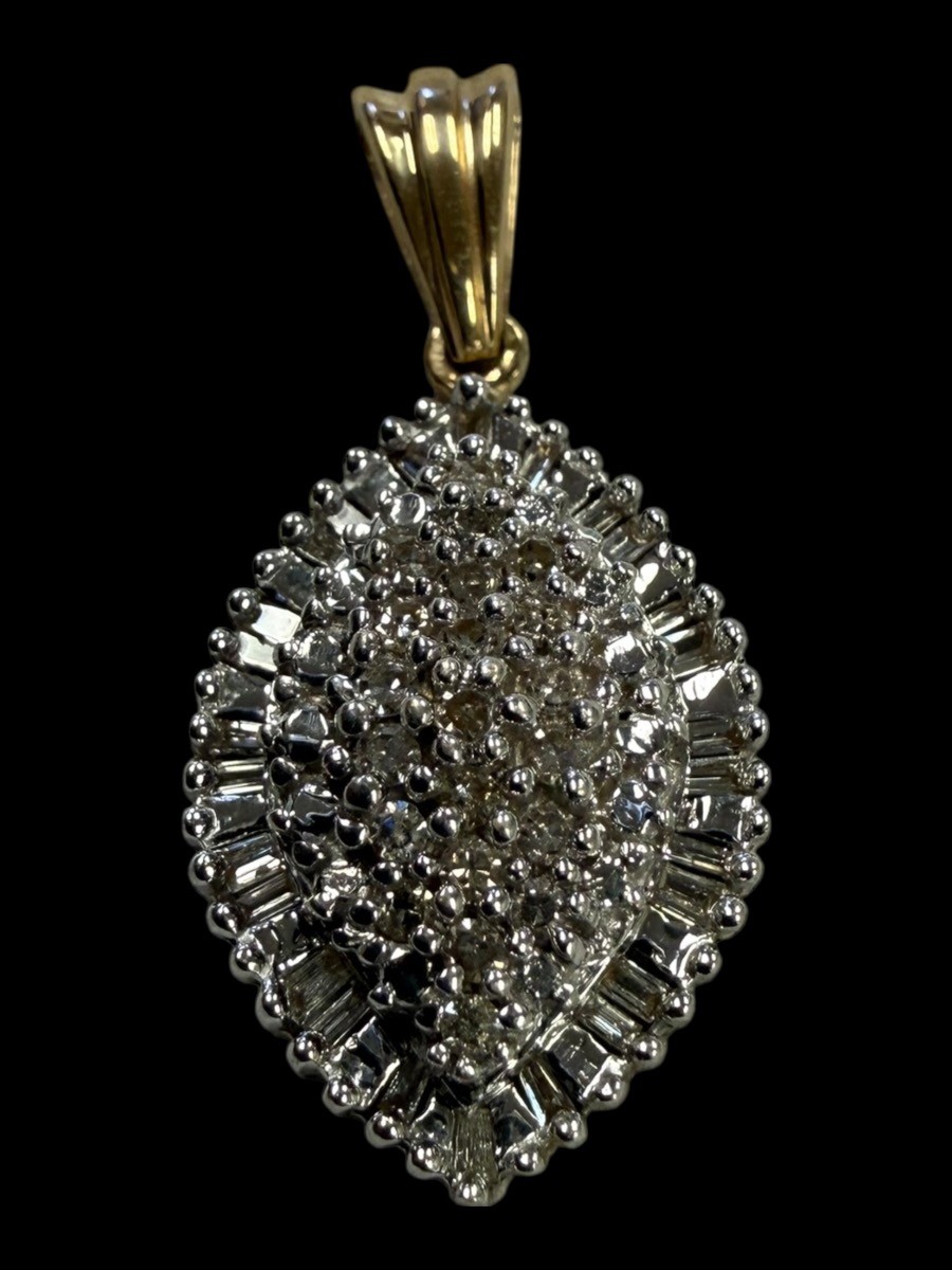 10K Yellow Gold Diamond Cluster Pendant .49 CTW Weight 3.06g (MP3070902)