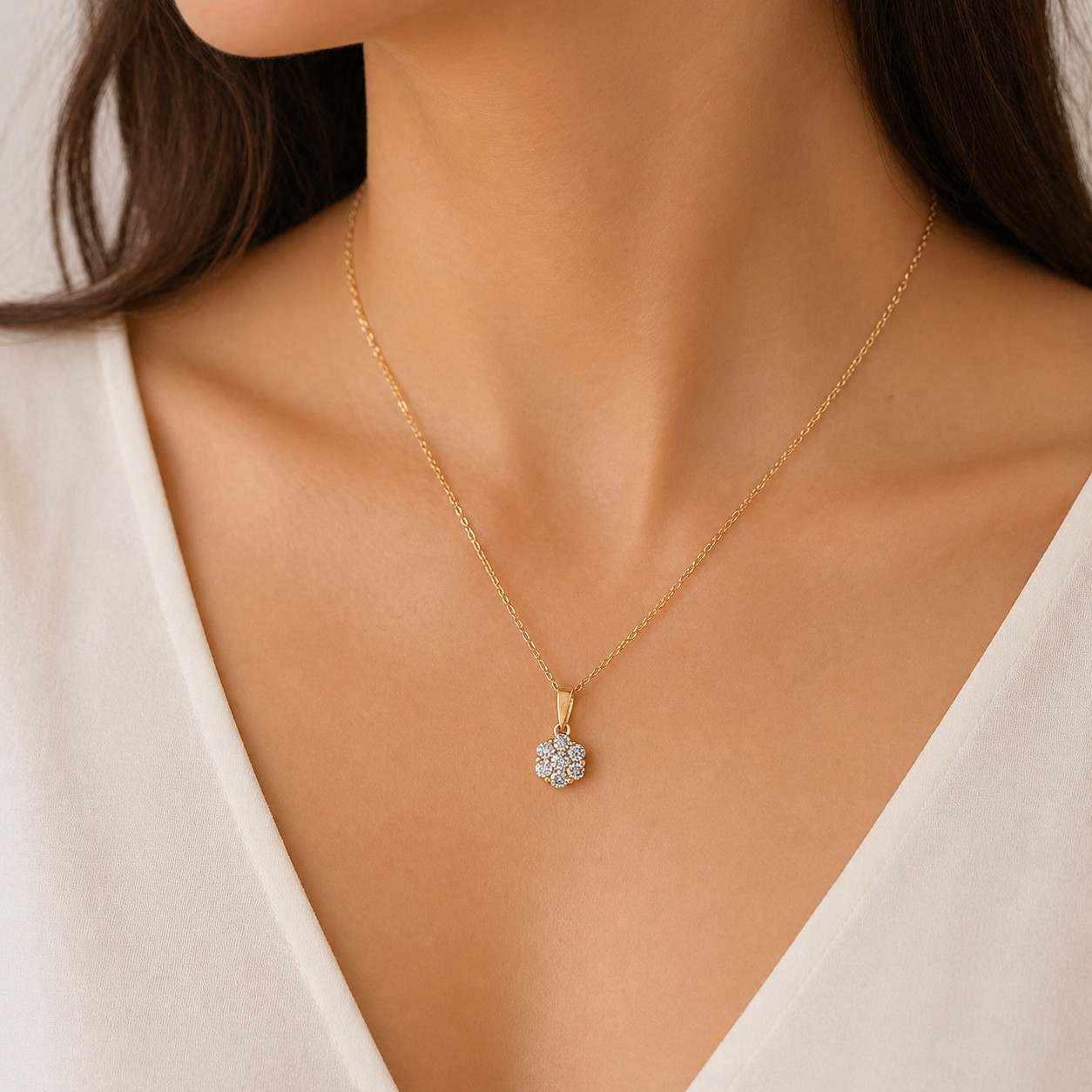 0.50 cttw Natural Diamond Illusion Pendant Necklace, 14KY Adjustable Chain