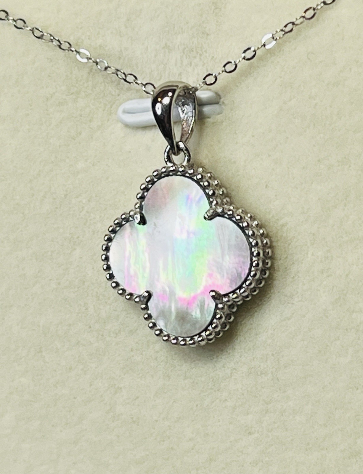 925 Sterling Silver Natural Black Mother Of Pearl Shell Clover Pendant Necklace