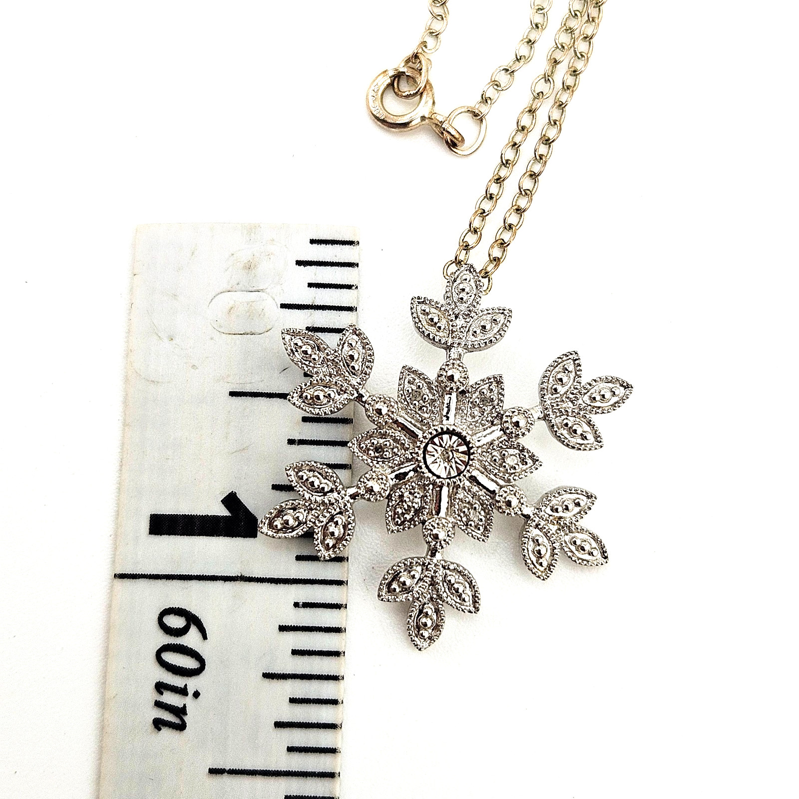 Vintage LUC 925 Sterling Silver Snowflake Pendant Necklace Marcasite Etched 18″
