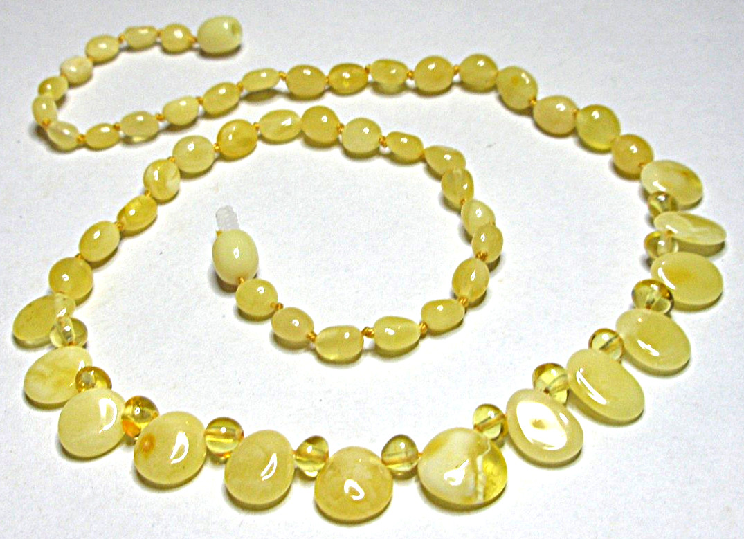 Baltic Amber Women’s Necklace Elegante Egg Yolk Butterscotch 45 cm – 18”
