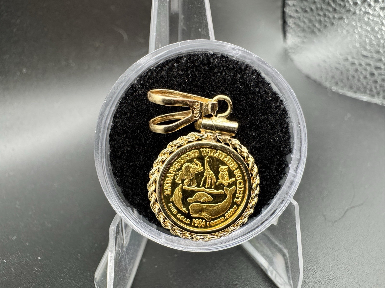 1994 Endangered Wildlife Society 1 Gram .999 Fine Gold Coin Pendant 14K Gold