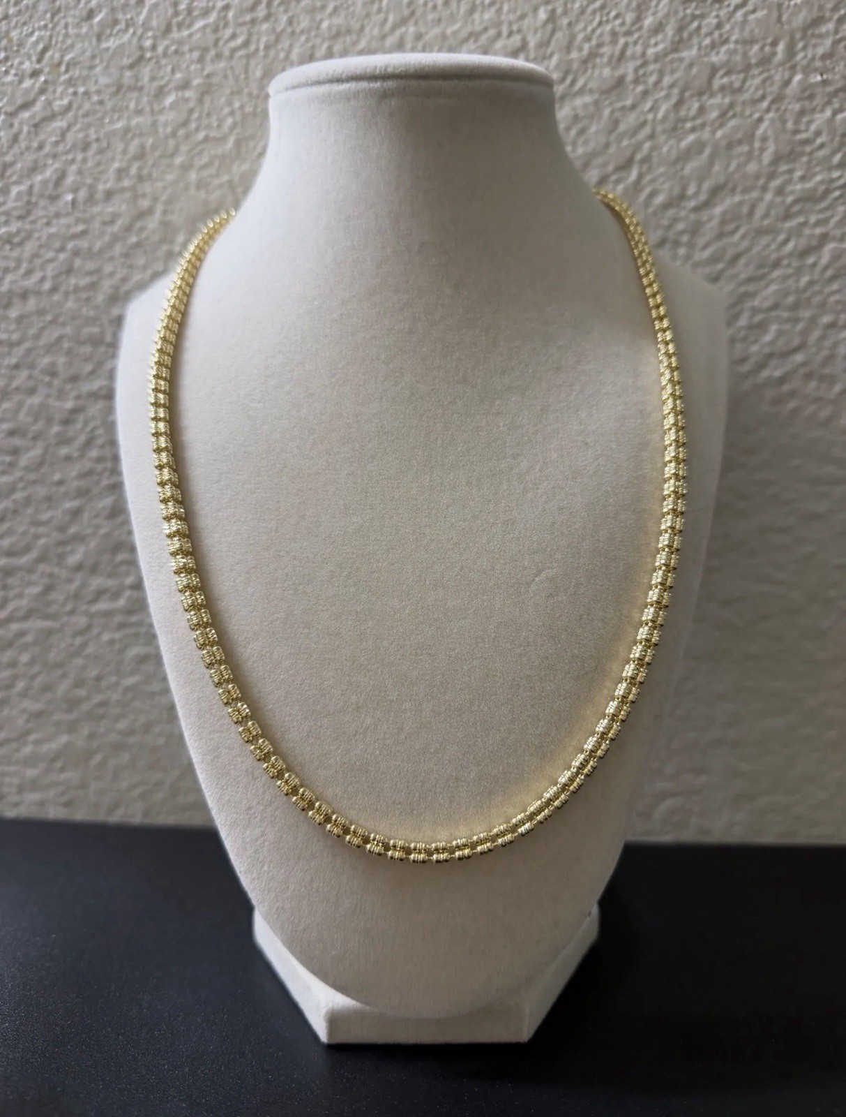 22 inch 4mm – Gold Over 925 Sterling Silver Ice Barrel Chain