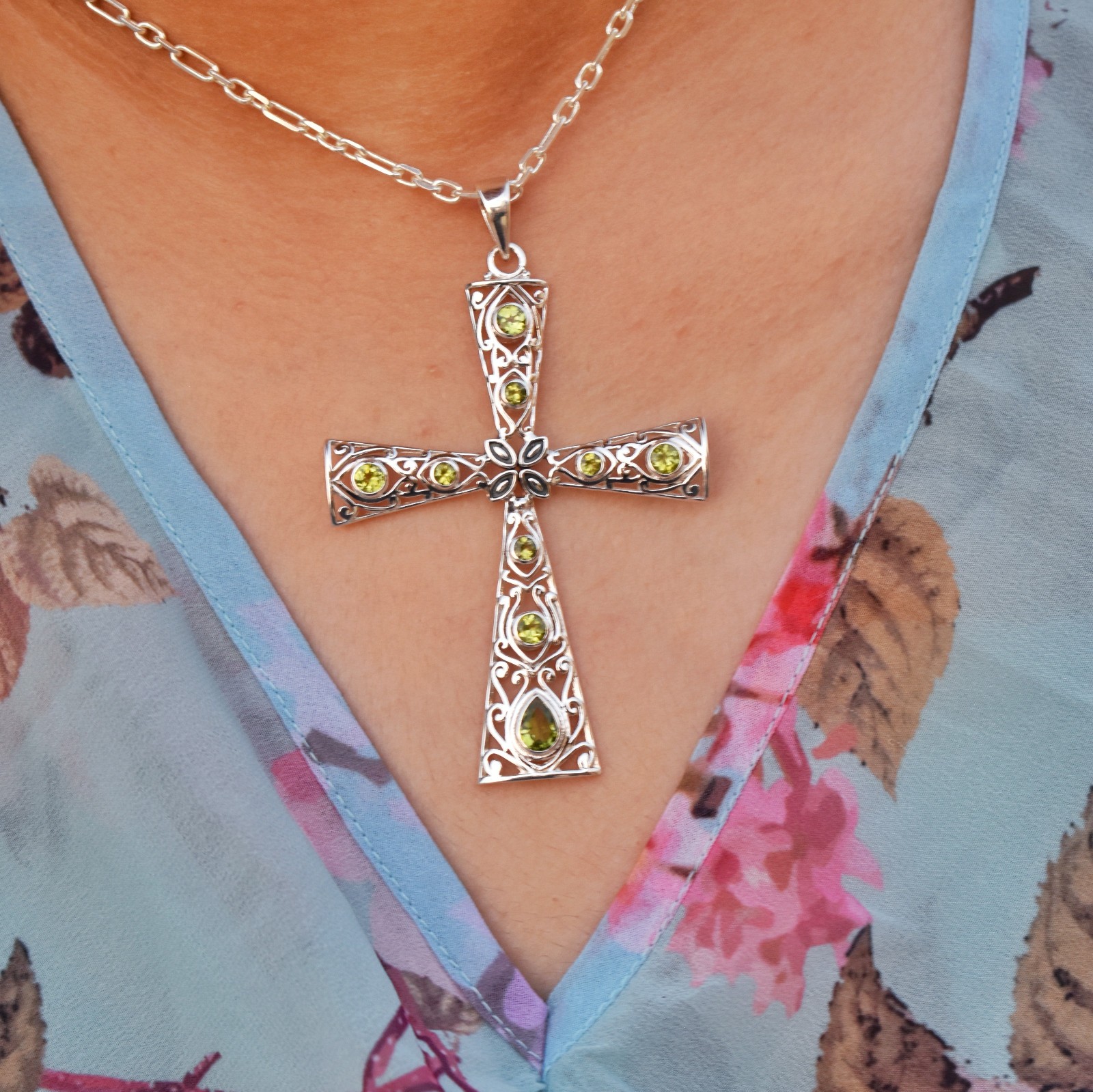 Natural Peridot Cross Pendant August Birthstone 925 Silver Pendant Gift For Her