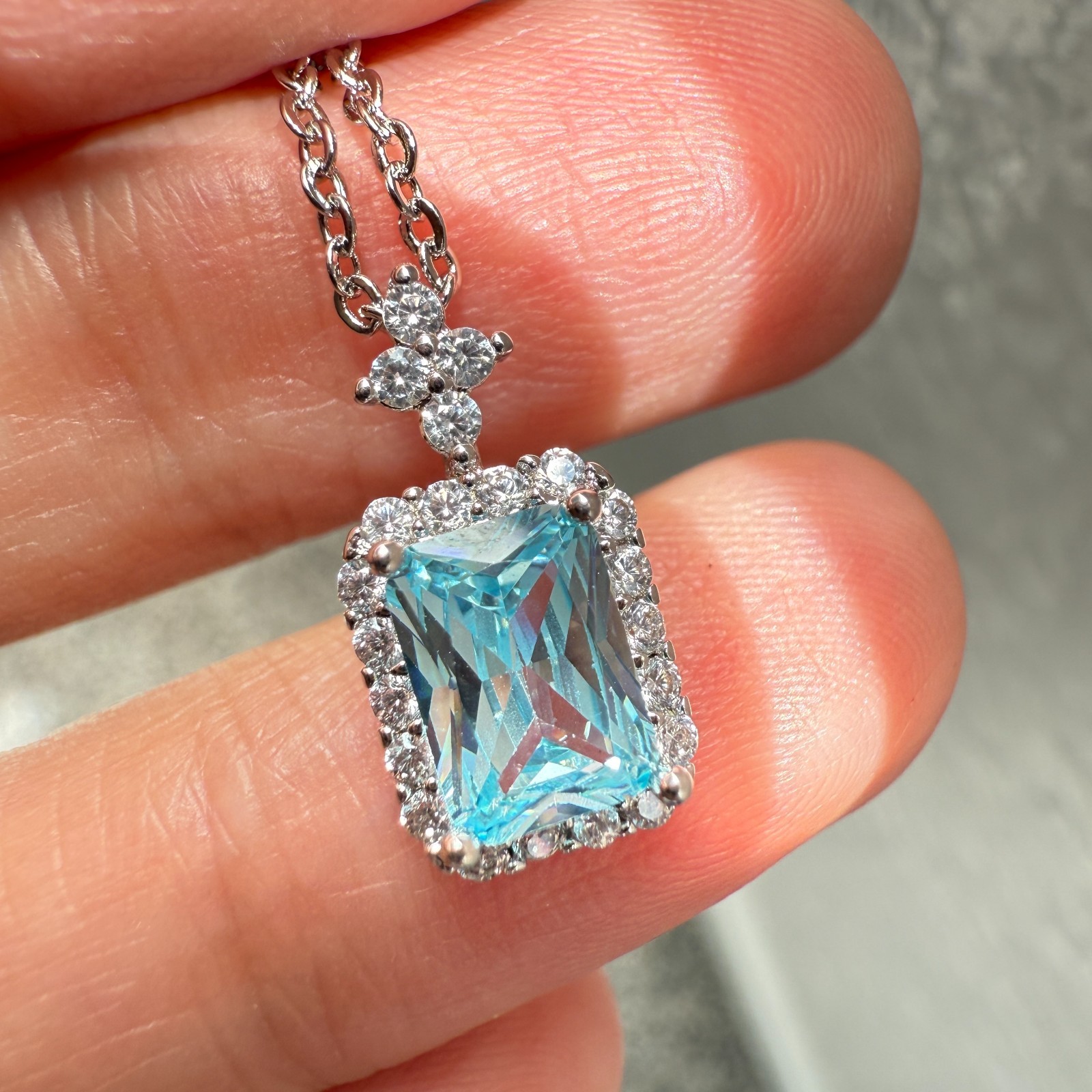 925 Sterling Silver Necklace 7x5mm Natural Aquamarine Birthstone Flower Chain
