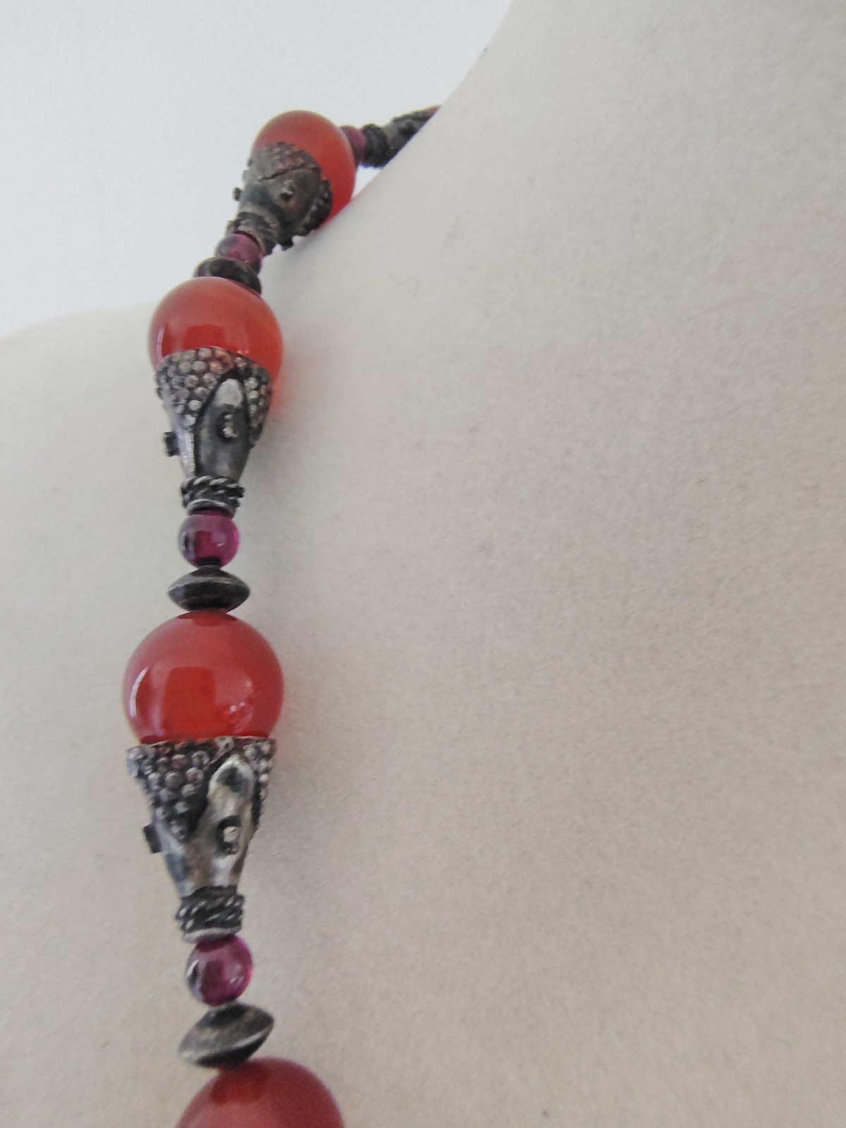 Nancy and Rise NR Sterling Silver Carnelian Garnet Heavy Bead Necklace 18″ RARE