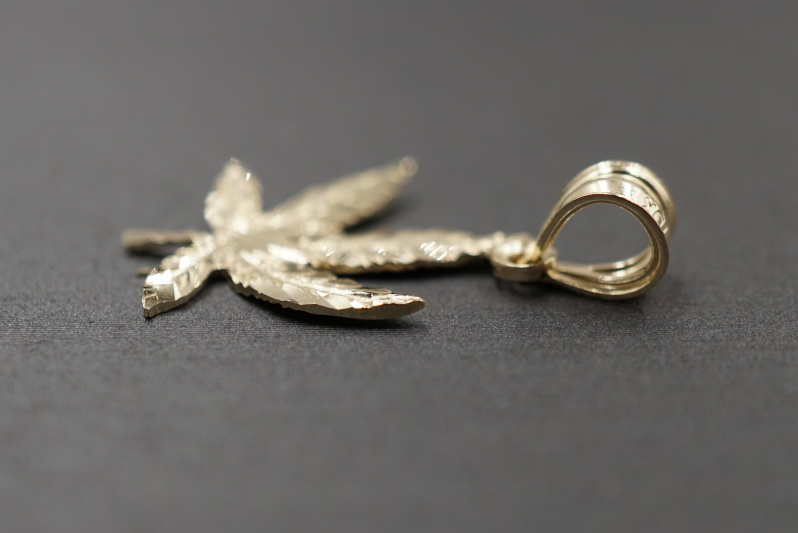 10K Solid Yellow Gold 1″ Diamond Cut Marijuana Cannabis Leaf Charm Pendant.